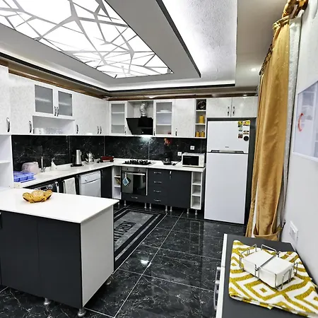 Suren Eco Villa *